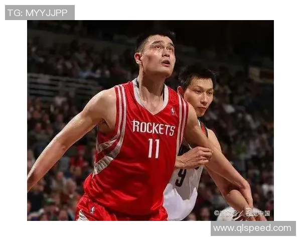 篮球与足球明星的情头对比与魅力探讨，谁才是运动界的真正偶像